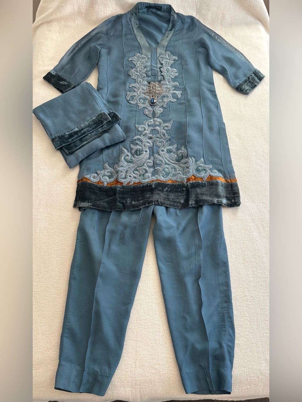 3 Piece Pakistani Salwar Kameez Blue size M